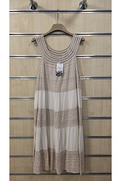 Park Moda Αμάνικο κοντό ιταλικό φόρεμα με δαντέλα στο λαιμό