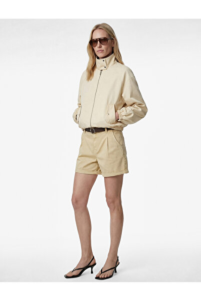 Koton Βαμβακερό άνετο μίνι σορτς με τσέπες και λεπτομέρεια ζώνης