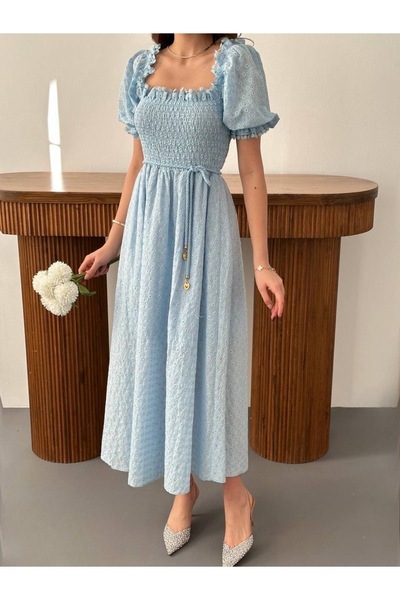 Ekim Store Μακρύ φόρεμα με δαντέλα και βολάν στους ώμους