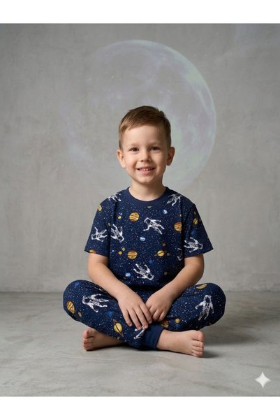 SERRASTIL Boy's Summer Astronaut Patterned Black Color Short Sleeve Pajama Set