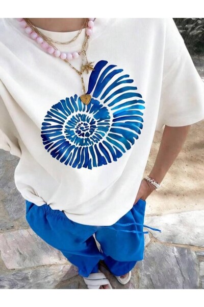 Oceanwear Sea Shell Printed Short Sleeve Stylish Women's White Tshirt