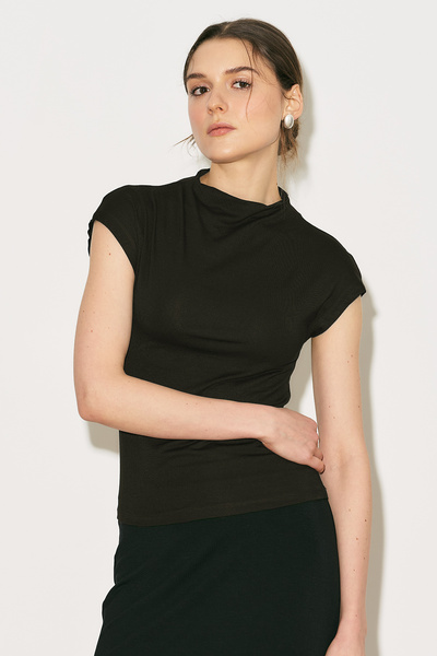 Manuka ΕΥΚΟΛΟ ΜΠΛΟΥΖΑΚΙ ΧΩΡΙΣ ΜΑΝΙΚΙΑ ΚΑΦΕ