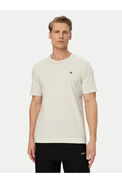 Calvin Klein تي شيرت رجالي بشعار أبيض
