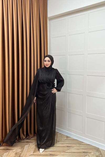 MERVE TESETTÜR Βραδινό φόρεμα από τούλι με κάπα