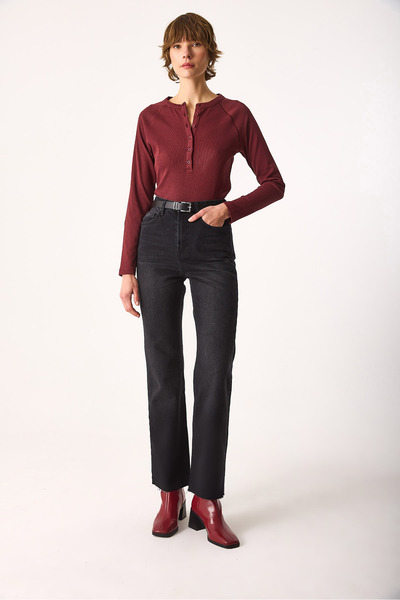VENA Women's Basic Long Sleeve T-Shirt with Patches - Burgundy