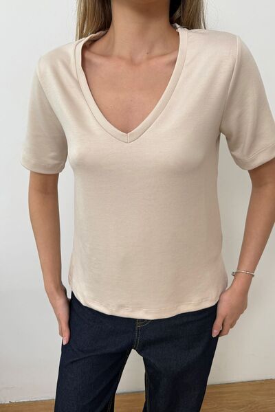GİYSA Women's V-Neck Modal Fabric Basic T-Shirt Beige - Ms0001587