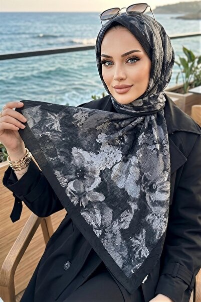 İmajButik شال كراش منقوش باللون الأسود من إيشيكهان