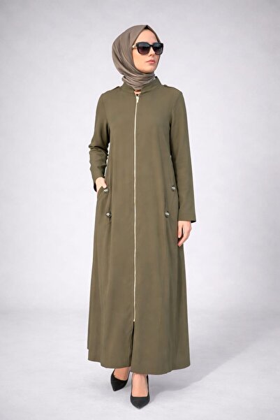 Nurcan Çetin 26900 Full Length Zippered Coat with Button Accessory Detail