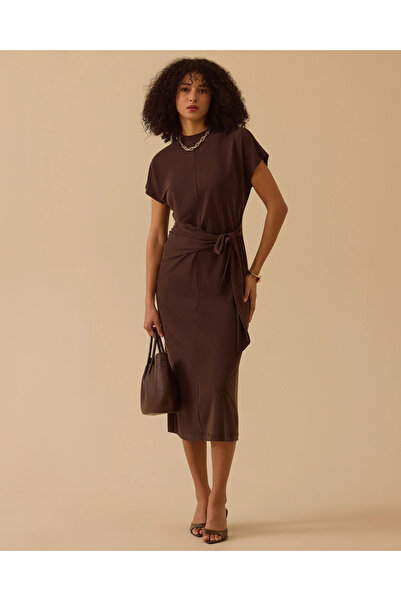 SEÇİL Φόρεμα μίντι με δέσιμο στη μέση