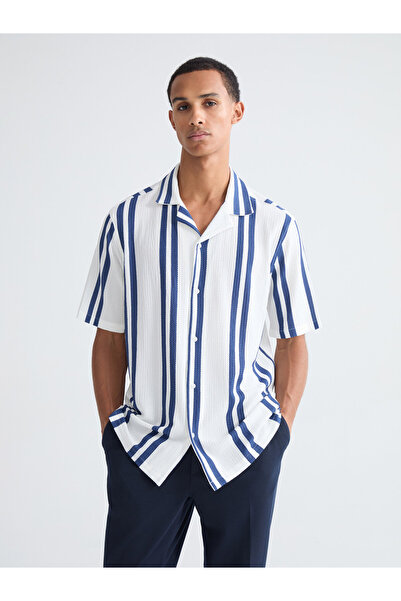 LC Waikiki Men's Regular Fit Resort Collar Shirt