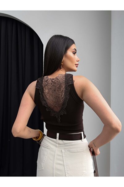 ESRAHELVACI Lace Detailed Ribbed Undershirt