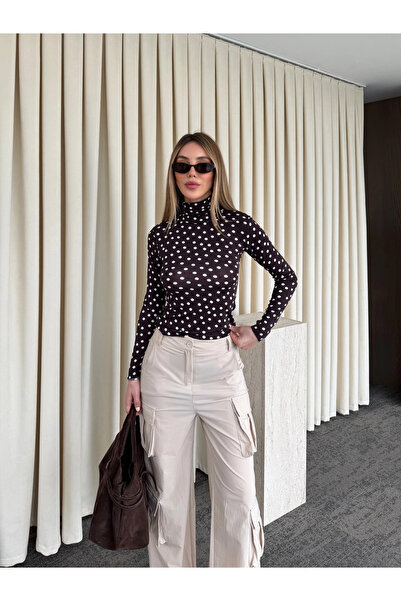 Laluvia Καφέ Μπλούζα Λίκρα με Πουά και Λαιμόκοψη Τύπου Ψαρά - 0667