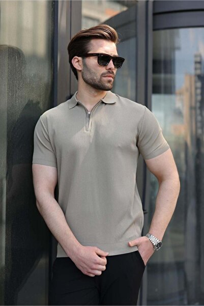 Madmext Ανδρικό πλεκτό μπλουζάκι με μισό φερμουάρ και γιακά πόλο σε χρώμα άμμ...