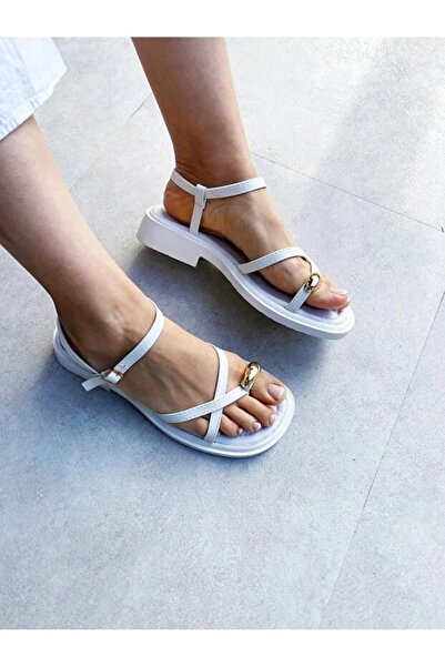 Bella Stride Γυναικεία λευκά χρυσά δαχτυλίδια με λεπτομέρειες casual σανδάλια