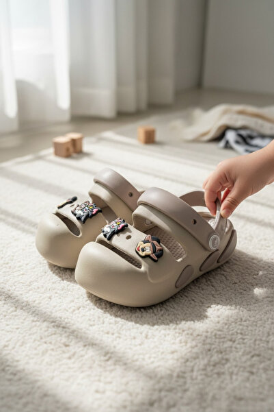 Moda fiesta Παιδικές καλοκαιρινές παντόφλες – Αντιολισθητική σόλα, καλοκαιριν...