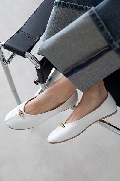 STRASWANS Brett Γυναικεία Αξεσουάρ Λεπτομέρεια Δερμάτινη Μπαλαρίνα Λευκή