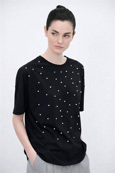 Fashion Friends Μαύρη γυναικεία μπλούζα με πέρλες και πέτρες 26Y0082K1