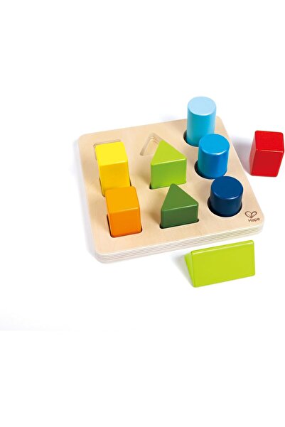 Hape جهاز فرز الألوان والأشكال