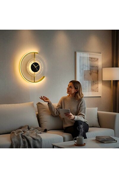 UpWay 3 Renk LED Aydınlatmalı 35 cm Modern Dekoratif Duvar Saati – Sessiz Çalışma