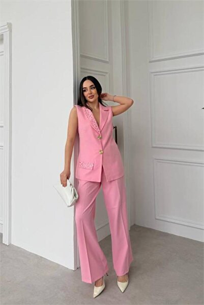 Neşeli Butik Women's Pink Stone Embroidered Button Detailed Sleeveless Blazer...