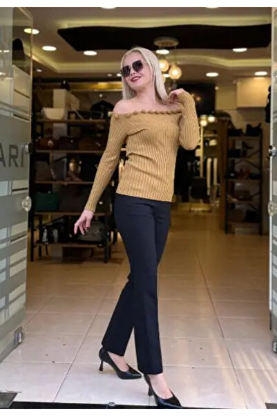 Unique Strapless Neckline Floral Detailed Knitwear