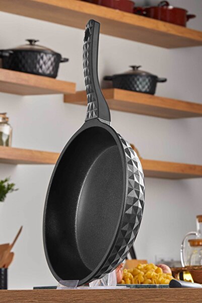Taç Τηγάνι Bella Cast Iron 24 εκ. Μαύρο