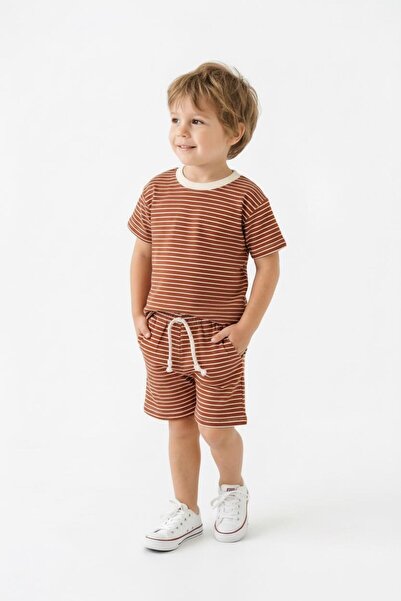 MiaBaby طقم تي شيرت وشورت مخطط من قطعتين