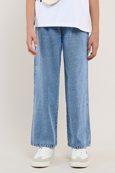 R&B Faded Straight Fit Jeans with Button Closure