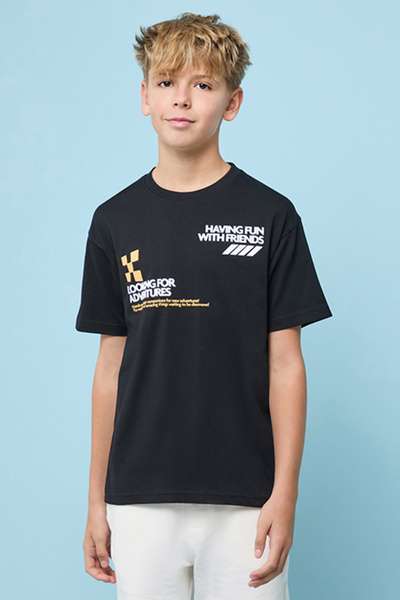 R&B Typography Print T-Shirt with Crew Neck and Short Sleeves