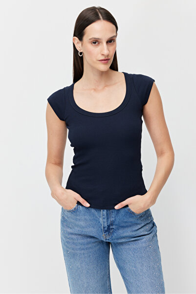 PAULMARK Γυναικεία μπλούζα με βαθύ στρογγυλό λαιμό