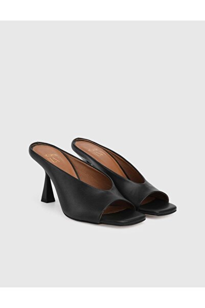 İLVİ Γυναικείες μαύρες παντόφλες με τακούνι από γνήσιο δέρμα Edrina