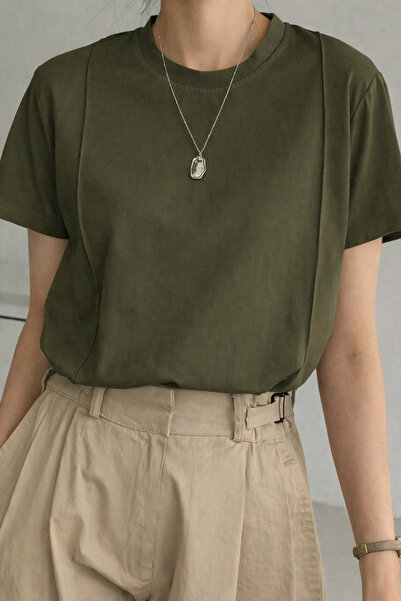 Tarz Cool Γυναικείο κοντομάνικο μπλουζάκι με ρίγες και λεπτομέρειες, από ύφασ...