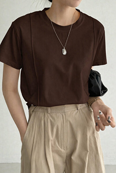 COOL TARZ Γυναικείο μπλουζάκι με λεπτομέρεια στο μπροστινό μέρος και λαιμόκοψ...