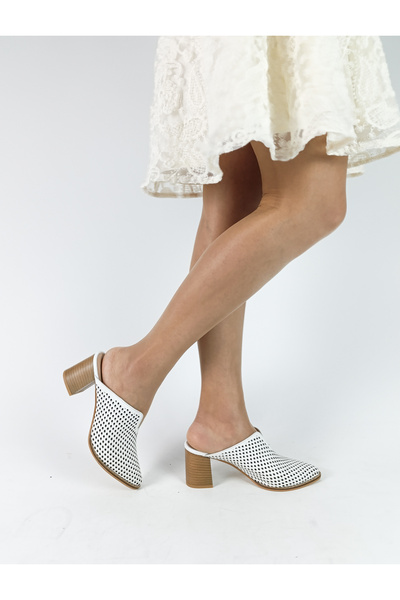 GDT Ayakkabı Genuine Leather White Color Laser Cut Thick Heel Women's Heeled Slippers Genuine Leather Slippers