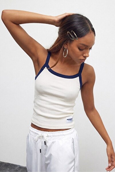 bases. Basic Athlete with Black Ribbed Strap