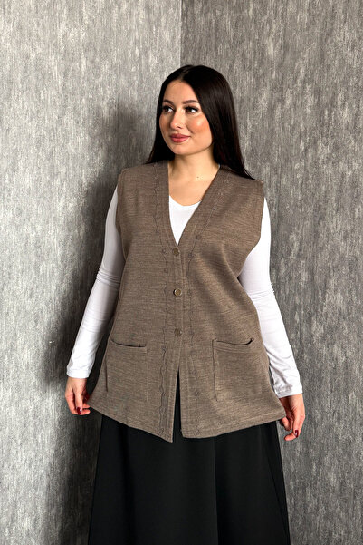 ModaPlaza Women's Plus Size Embroidered Orlon Vest