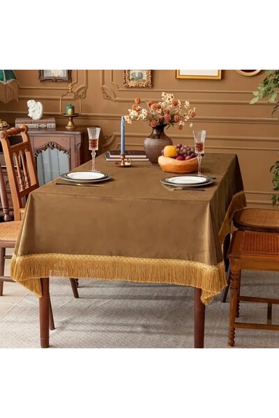 DECOR Βελούδινο τραπεζομάντιλο με χρυσά κρόσσια