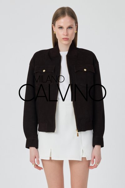 Milano Calvino جاكيت فارستي من جلد الغزال الأصلي - بني داكن