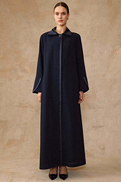 Olcay Παλτό μεγάλου μεγέθους με διπλό σατέν γιακά και λεπτομέρεια με καρφίτσα...