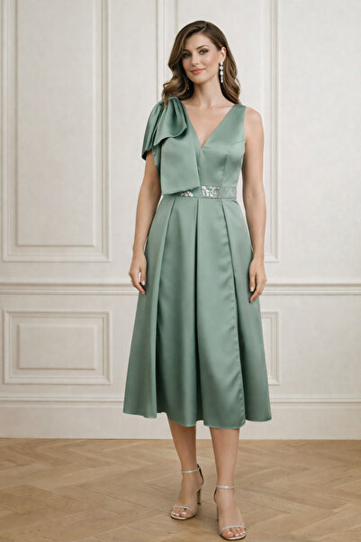 Moze Rochie midi elegantă din satin, verde, cu fundă pe umăr și talie accentuată