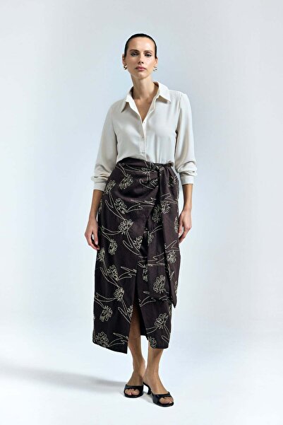 Sateen Μακριά φούστα με λεπτομέρειες κεντήματος - Σκούρο καφέ