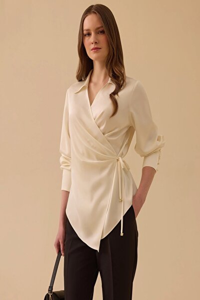 Rain and River Double-breasted blouse with tie detail