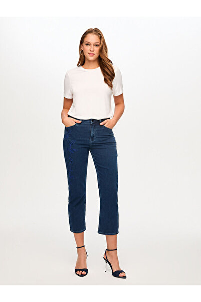 Faik Sönmez Yanı Nakış Detaylı Slım Fıt Jean Capri S26JCP005