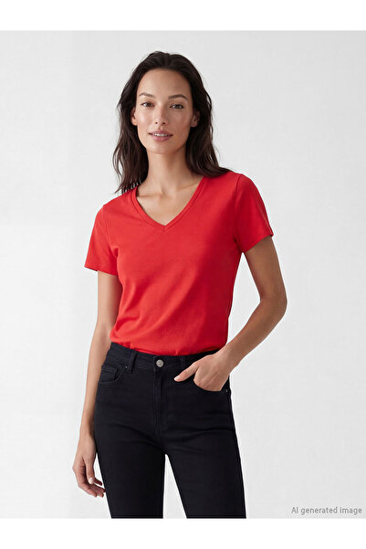 LC Waikiki Γυναικείο μπλουζάκι YK PLUS με λαιμόκοψη V