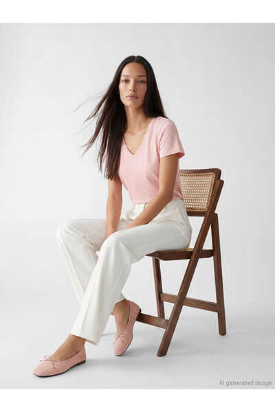 LC Waikiki NEVAVM Farkıyla LCW EVERYDAY Ροζ Γυναικείο T-Shirt με λαιμόκοψη V ...