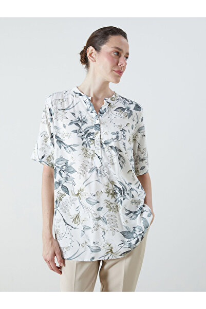 LC Waikiki Trendlucky Farkıyla Kaçık Collar Floral Blouse
