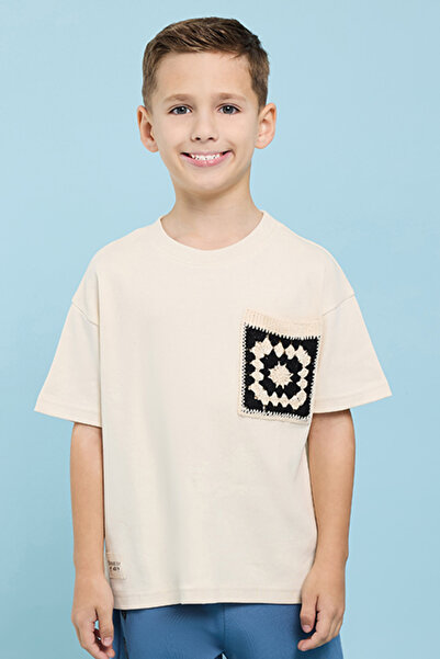 R&B Crochet Detail T-Shirt with Crew Neck and Short Sleeves