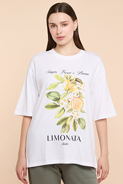 R&B Graphic Print Oversized T-Shirt with Crew Neck and Short Sleeves
