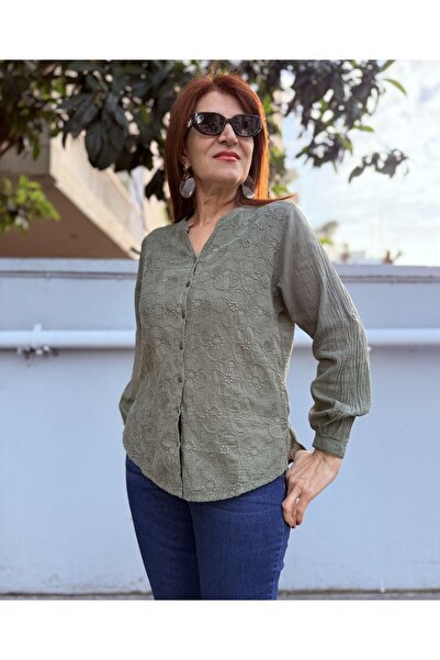 DenizEge Πουκάμισο με σκίσιμο στο λαιμό, διακοσμημένο με γκιπούρ, χακί