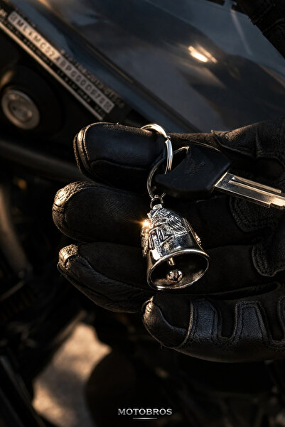 Motobros Motosiklet Aksesuar Kanat Figürlü Guardian Bell Gümüş Kaplamalı Motorcu Anahtarlık-Şans ve Koruma Çanı Uğur Tılsımı